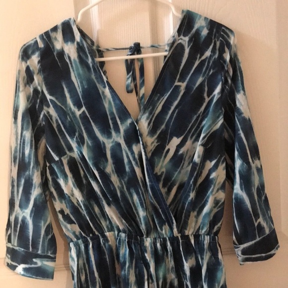 Romper - Picture 2 of 4